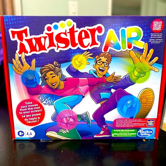 Twister Air Party Game - Picture 1 of 9